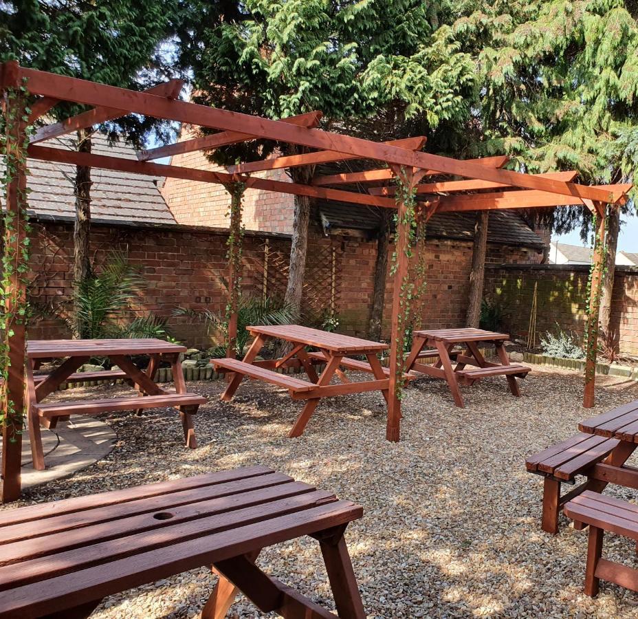 The Court House Inn Thrapston  Bagian luar foto
