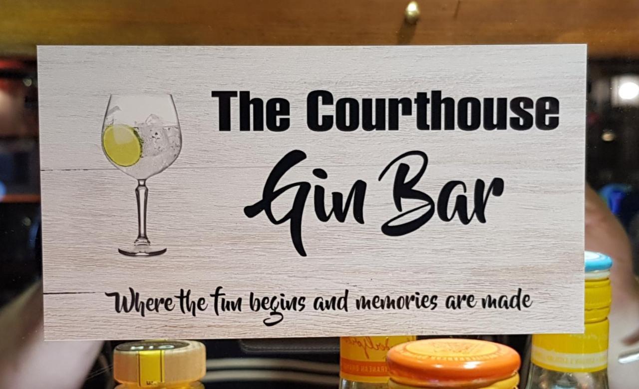The Court House Inn Thrapston  Bagian luar foto
